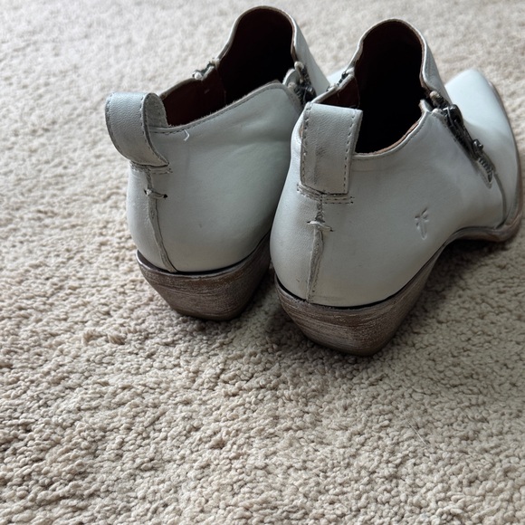 Frye Cream Heeled Ankle Boots - Picture 4 of 5